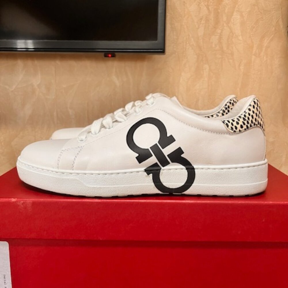 100% Authentic Salvatore Ferragamo Gancini-print lace-up sneakers - White Size 8